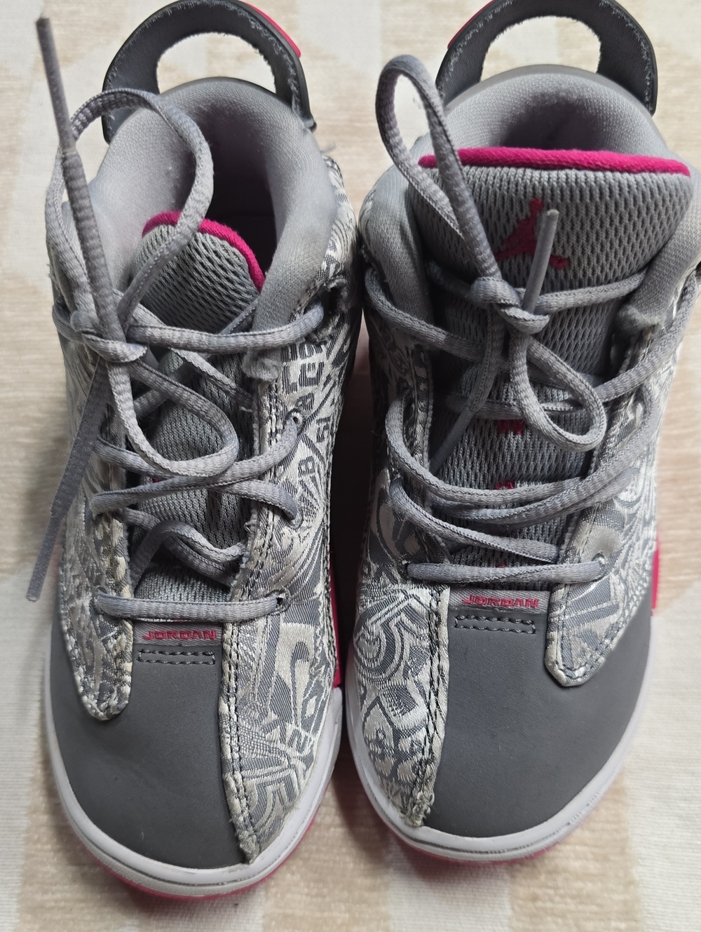 Jordan Kids Gray and Pink Patterned Sneakers
